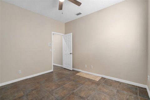House in Orlando, Florida 4 bedrooms, 235.51 sq.m. № 2383326 - photo 25