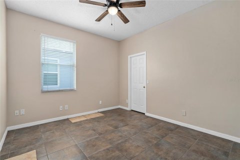 House in Orlando, Florida 4 bedrooms, 235.51 sq.m. № 2383326 - photo 26