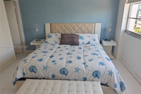 Copropriété à louer à Miami, Floride: 2 chambres, 91.97 m2 № 1971390 - photo 20