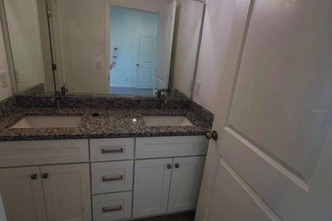 Casa en alquiler en Lady Lake, Florida, 3 dormitorios, 121.98 m2 № 1847989 - foto 6