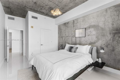 Condo in West Palm Beach, Florida, 2 bedrooms  № 2046674 - photo 19