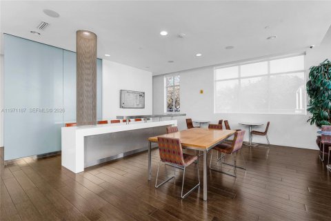 Condo in West Palm Beach, Florida, 2 bedrooms  № 2046674 - photo 28