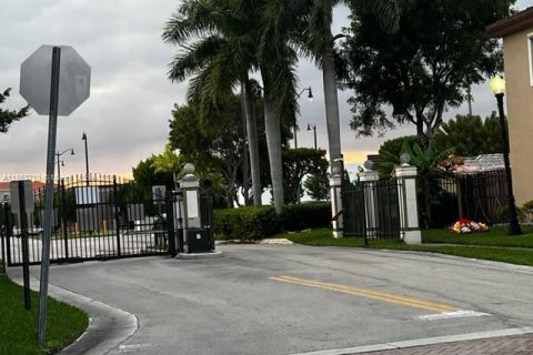 Adosado en alquiler en Homestead, Florida, 4 dormitorios, 214.23 m2 № 1979203 - foto 26