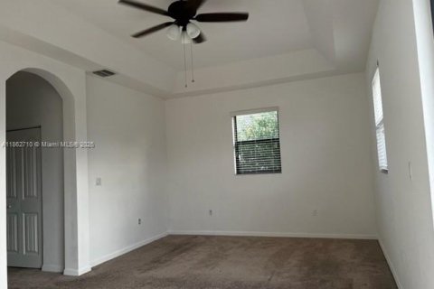 Adosado en alquiler en Homestead, Florida, 4 dormitorios, 214.23 m2 № 1979203 - foto 16