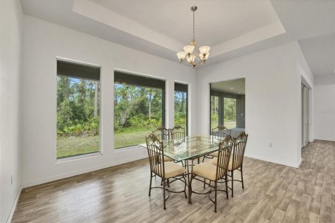 Casa en venta en Port Charlotte, Florida, 4 dormitorios, 303.05 m2 № 1903861 - foto 12