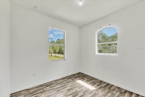 Casa en venta en Port Charlotte, Florida, 4 dormitorios, 303.05 m2 № 1903861 - foto 14