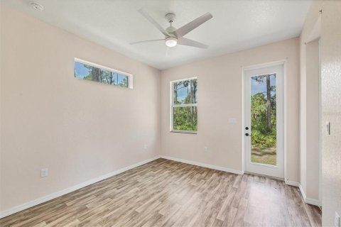 Casa en venta en Port Charlotte, Florida, 4 dormitorios, 303.05 m2 № 1903861 - foto 20