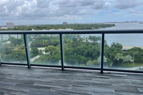 Condo in Miami, Florida, 2 bedrooms  № 1730754 - photo 28