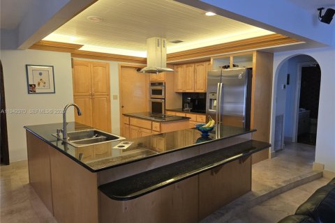 Casa en venta en Plantation, Florida, 4 dormitorios, 224.92 m2 № 1999059 - foto 7