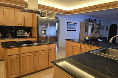 Casa en venta en Plantation, Florida, 4 dormitorios, 224.92 m2 № 1999059 - foto 8