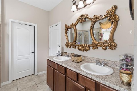 Villa ou maison à vendre à Orlando, Floride: 5 chambres, 295.52 m2 № 2225685 - photo 23