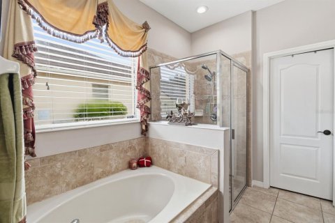 Villa ou maison à vendre à Orlando, Floride: 5 chambres, 295.52 m2 № 2225685 - photo 24