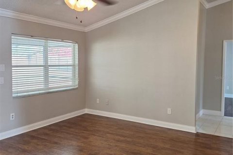 House in Orlando, Florida 4 bedrooms, 238.39 sq.m. № 1799837 - photo 12