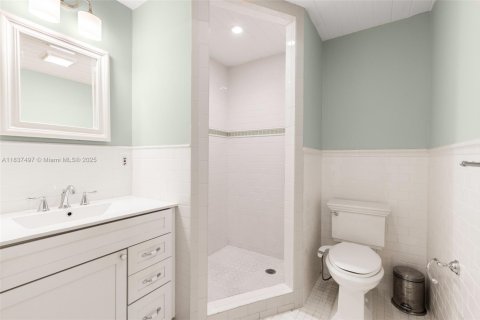Casa en alquiler en Miami, Florida, 1 dormitorio, 205.96 m2 № 1823437 - foto 21