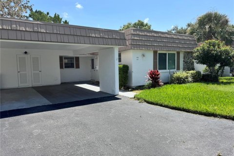 Casa en venta en Sarasota, Florida, 2 dormitorios, 112.32 m2 № 1916159 - foto 2
