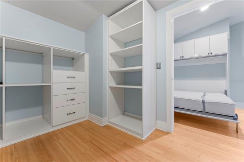 Condominio en alquiler en Tampa, Florida, 4 dormitorios, 232.35 m2 № 2224707 - foto 29
