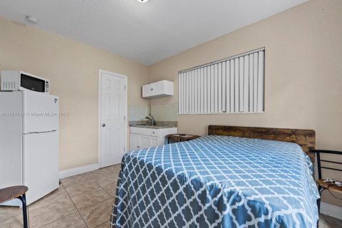 House in Homestead, Florida 3 bedrooms, 123.93 sq.m. № 1889114 - photo 17