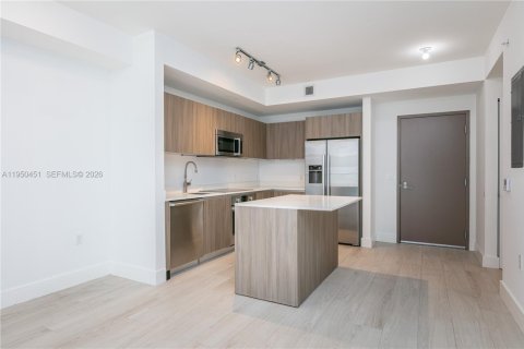 Condominio en venta en Miami, Florida, 1 dormitorio, 66.33 m2 № 2153084 - foto 2