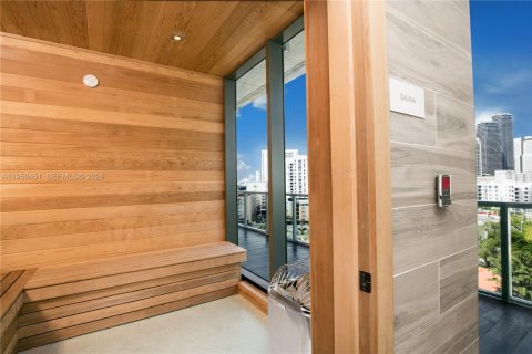 Condominio en venta en Miami, Florida, 1 dormitorio, 66.33 m2 № 2153084 - foto 27