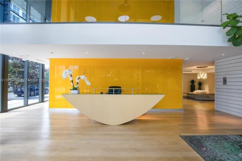 Condominio en venta en Miami, Florida, 1 dormitorio, 66.33 m2 № 2153084 - foto 26