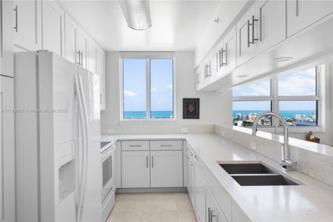 Condominio en venta en Miami Beach, Florida, 2 dormitorios, 106.56 m2 № 1696523 - foto 9