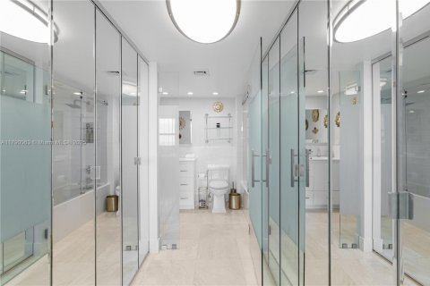 Condominio en venta en Miami Beach, Florida, 2 dormitorios, 106.56 m2 № 1696523 - foto 20