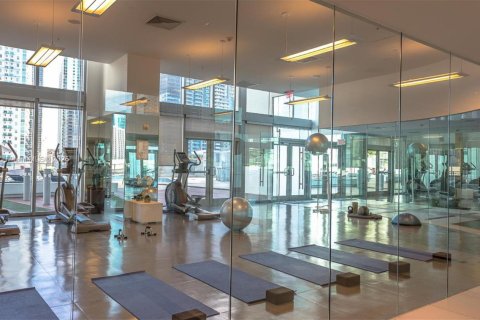 Condominio en alquiler en Miami, Florida, 1 dormitorio, 104.14 m2 № 2016101 - foto 19