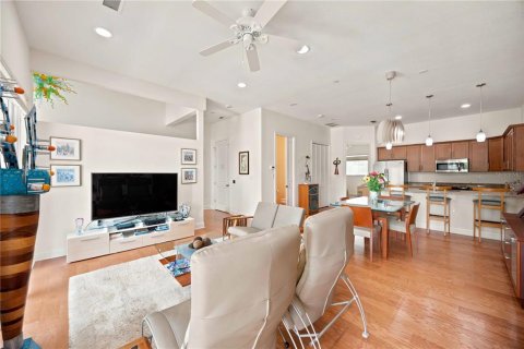 Adosado en venta en Venice, Florida, 2 dormitorios, 164.16 m2 № 2314605 - foto 25