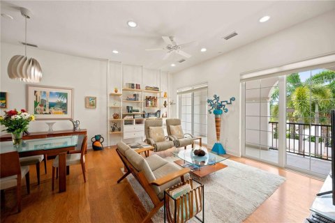 Adosado en venta en Venice, Florida, 2 dormitorios, 164.16 m2 № 2314605 - foto 22