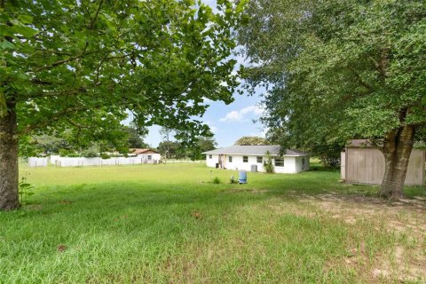House in Lady Lake, Florida 3 bedrooms, 111.76 sq.m. № 1857951 - photo 24