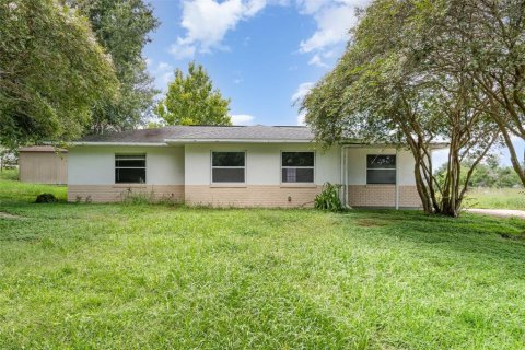 House in Lady Lake, Florida 3 bedrooms, 111.76 sq.m. № 1857951 - photo 20