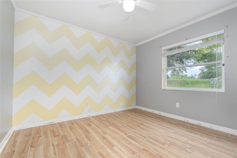 House in Lady Lake, Florida 3 bedrooms, 111.76 sq.m. № 1857951 - photo 15