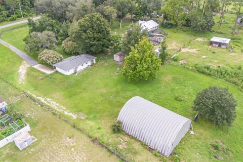 House in Lady Lake, Florida 3 bedrooms, 111.76 sq.m. № 1857951 - photo 26