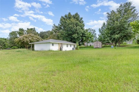 House in Lady Lake, Florida 3 bedrooms, 111.76 sq.m. № 1857951 - photo 22