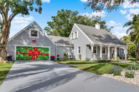 Villa ou maison à Miami, Floride 4 chambres, 179.49 m2 № 2252273