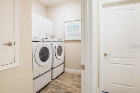 Casa en venta en Leesburg, Florida, 4 dormitorios, 200.11 m2 № 2259324 - foto 17