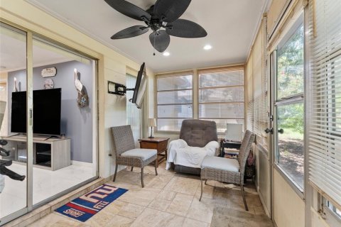 Condominio en venta en New Port Richey, Florida, 2 dormitorios, 82.5 m2 № 1856447 - foto 12