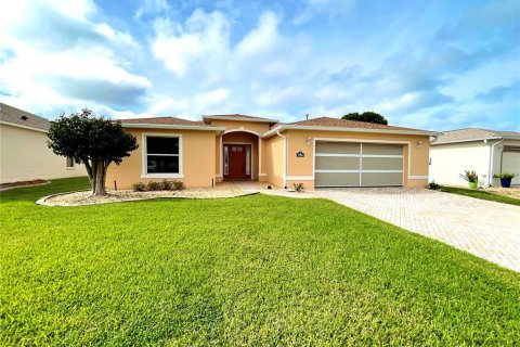 Casa en venta en Ocala, Florida, 3 dormitorios, 155.7 m2 № 1911326 - foto 1