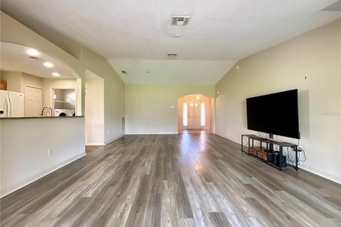 Casa en venta en Ocala, Florida, 3 dormitorios, 155.7 m2 № 1911326 - foto 11
