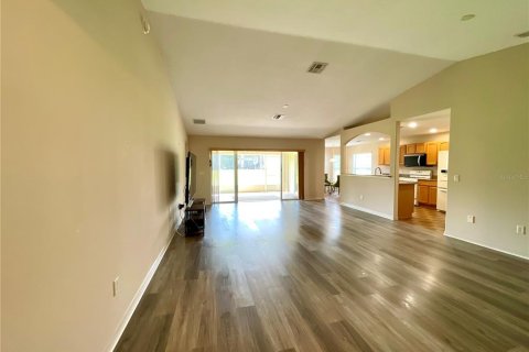 Casa en venta en Ocala, Florida, 3 dormitorios, 155.7 m2 № 1911326 - foto 9