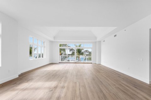 Condo in Palm Beach Shores, Florida, 3 bedrooms  № 2182853 - photo 8