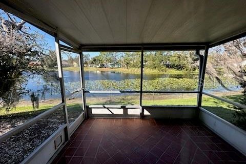 Casa en venta en Orlando, Florida, 2 dormitorios, 88.44 m2 № 1615872 - foto 5