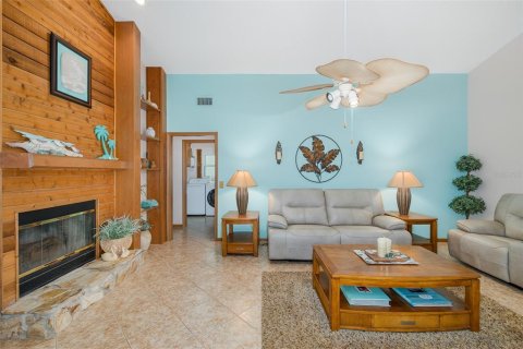 Villa ou maison à vendre à Tampa, Floride: 4 chambres, 200.95 m2 № 2356198 - photo 14