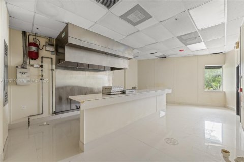 Propiedad comercial en venta en Wilton Manors, Florida № 1774185 - foto 28
