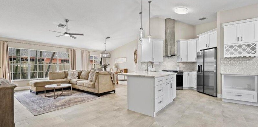 Casa en Jupiter, Florida 3 dormitorios, 153.1 m2 № 2288609