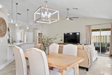 Casa en venta en Jupiter, Florida, 3 dormitorios, 153.1 m2 № 2288609 - foto 9