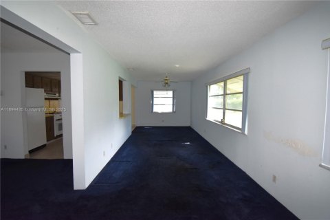 Casa en venta en Plantation, Florida, 2 dormitorios, 129.88 m2 № 1945934 - foto 9