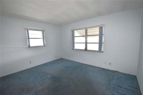 Casa en venta en Plantation, Florida, 2 dormitorios, 129.88 m2 № 1945934 - foto 12