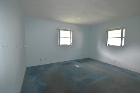 Casa en venta en Plantation, Florida, 2 dormitorios, 129.88 m2 № 1945934 - foto 10