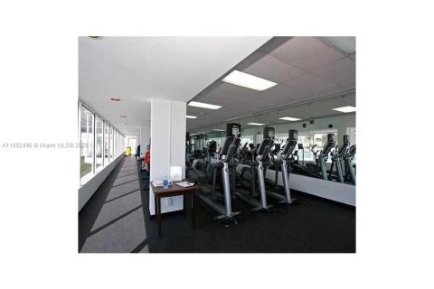 Condominio en venta en Miami Beach, Florida, 1 dormitorio, 51.1 m2 № 1978034 - foto 24